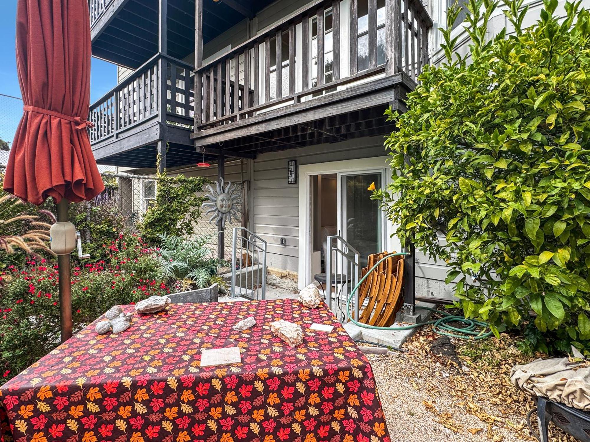 Cozy Marina W Bed & Garden Oasis